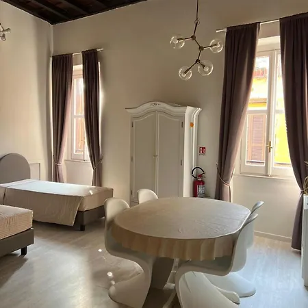 Cappuccini House Rome